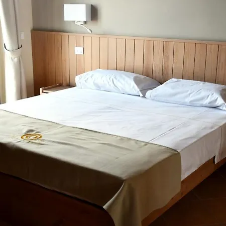 Aparthotel Eco & Voghera